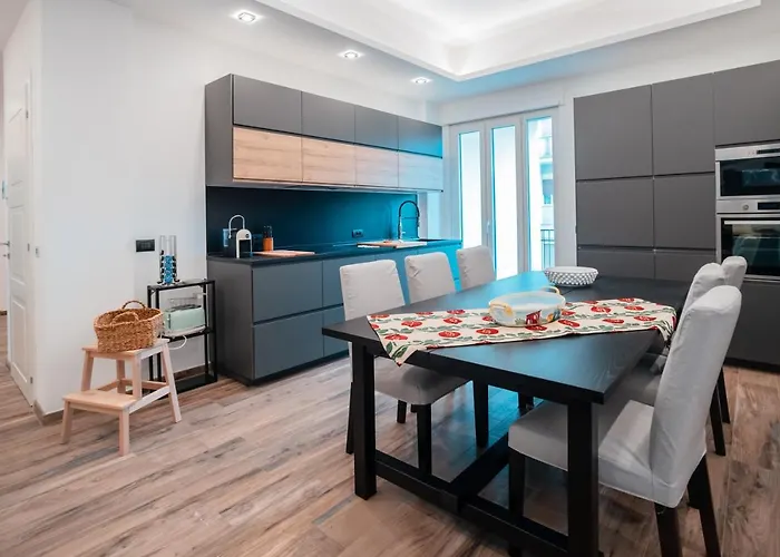 Al Cavaliere Design Downtown Lägenhet