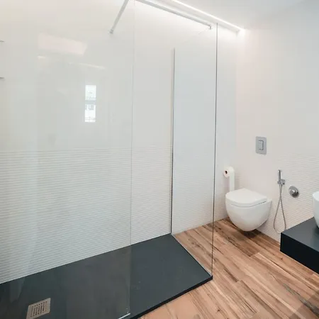 Al Cavaliere Design Downtown Apartament *