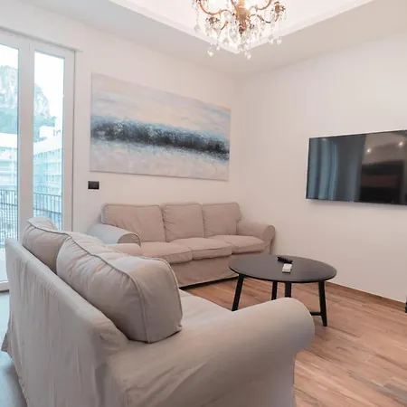 Al Cavaliere Design Downtown * Cefalù