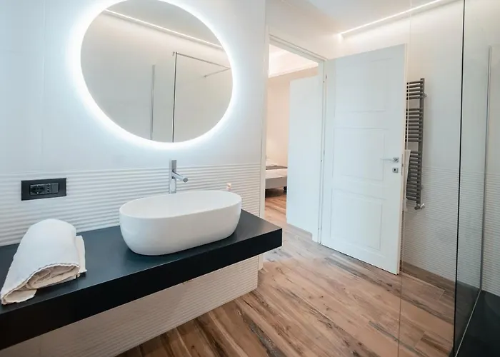 Al Cavaliere Design Downtown